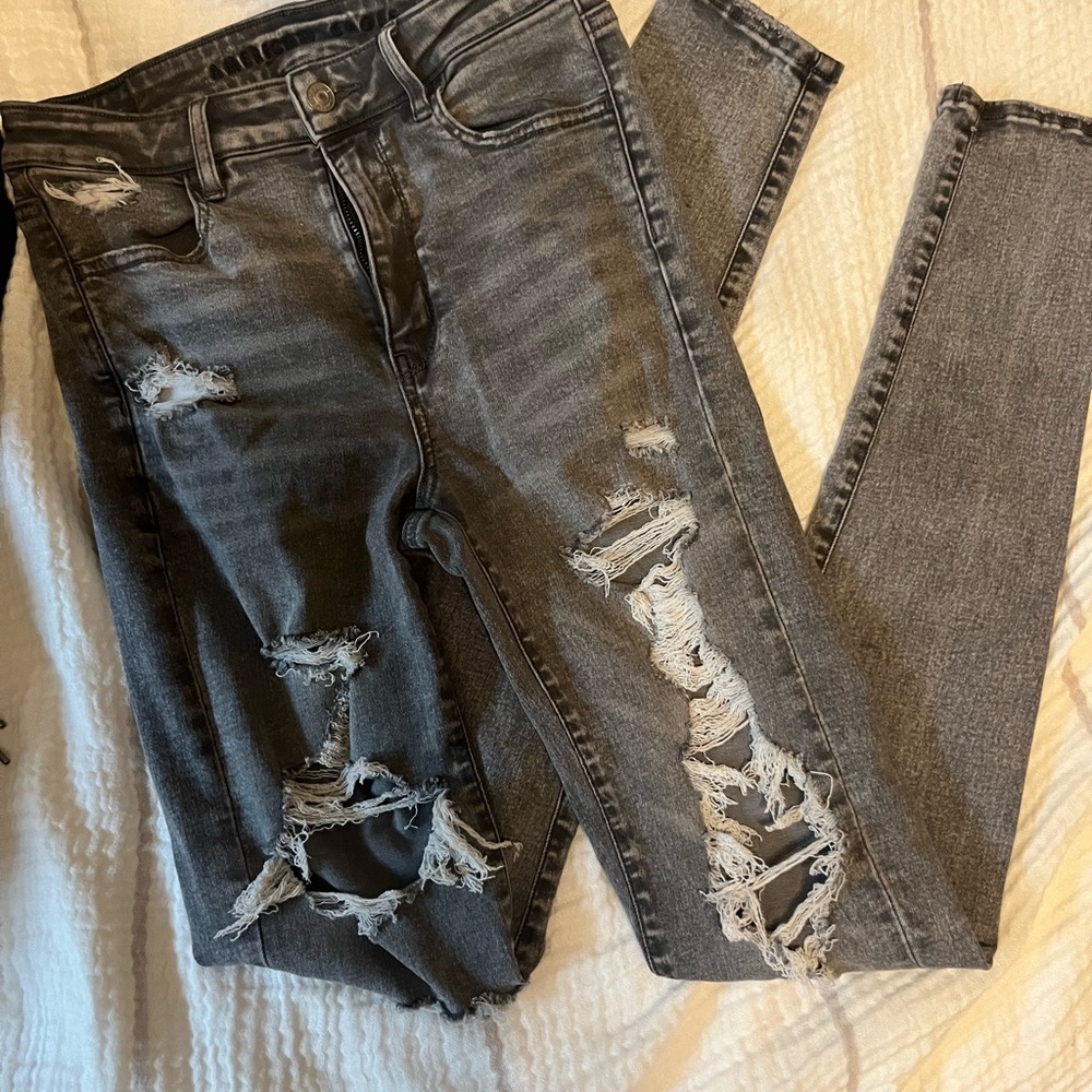 American Eagle ripped jeans